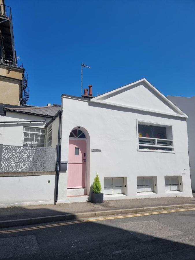 Quirky Seaside Family Cottage Walk To The Waves! Hove Extérieur photo
