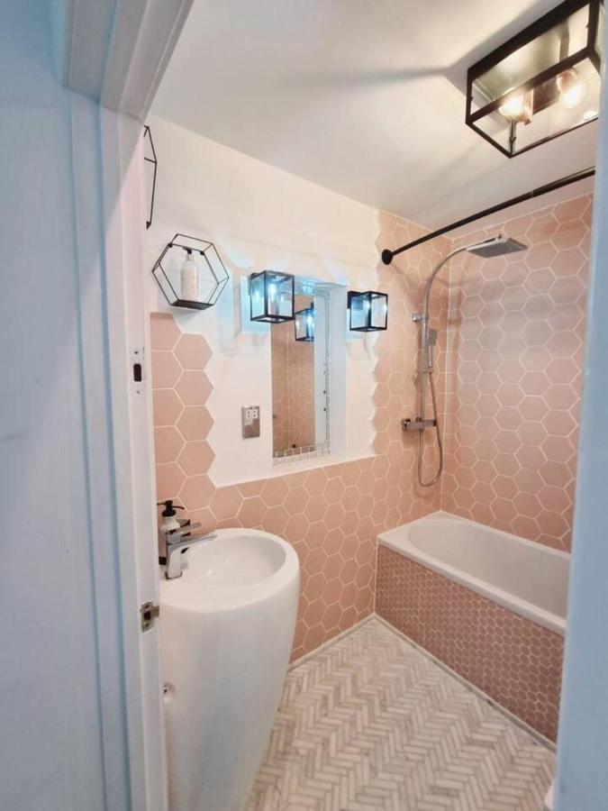 Quirky Seaside Family Cottage Walk To The Waves! Hove Extérieur photo