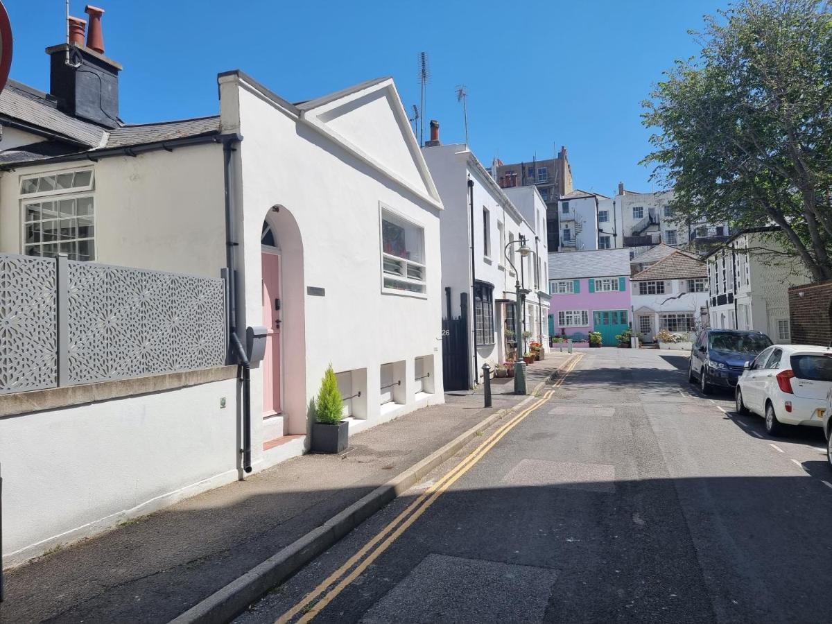 Quirky Seaside Family Cottage Walk To The Waves! Hove Extérieur photo